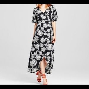 WHO WHAT WEAR Floral Wrap Dress
